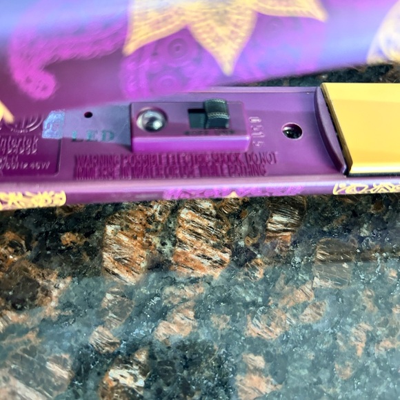 CHI Moroccan Sunrise Ceramic Hair Straightener - Picture 5 of 8